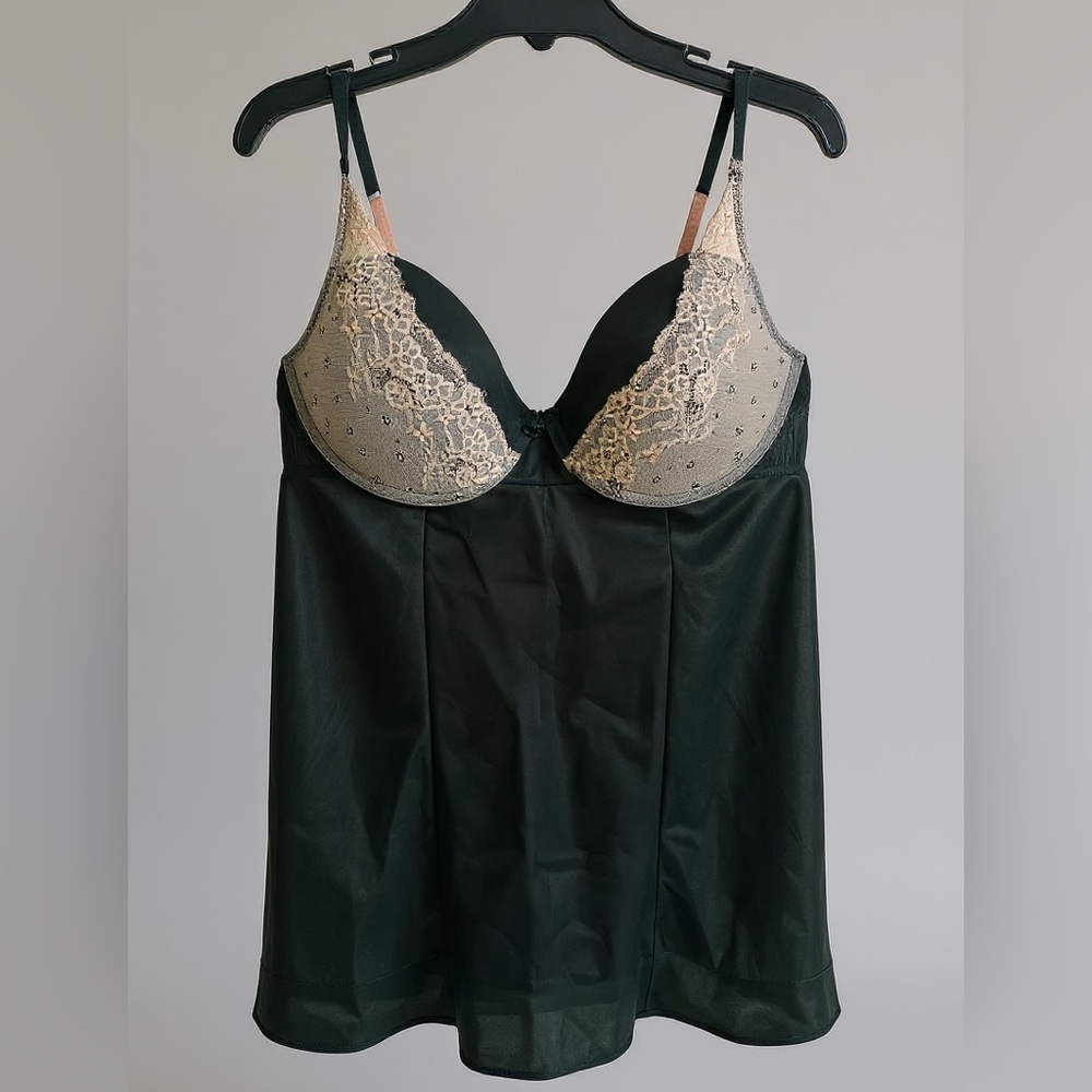 XL BABYDOLL LINGERIE SATIN CHEMISE SLIP DRESS. GILLIGAN & O’MALLEY. BLACK LACED